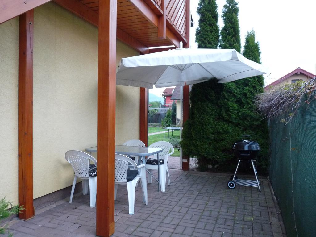Appartement Privat Inka à Liptovský Mikuláš Extérieur photo
